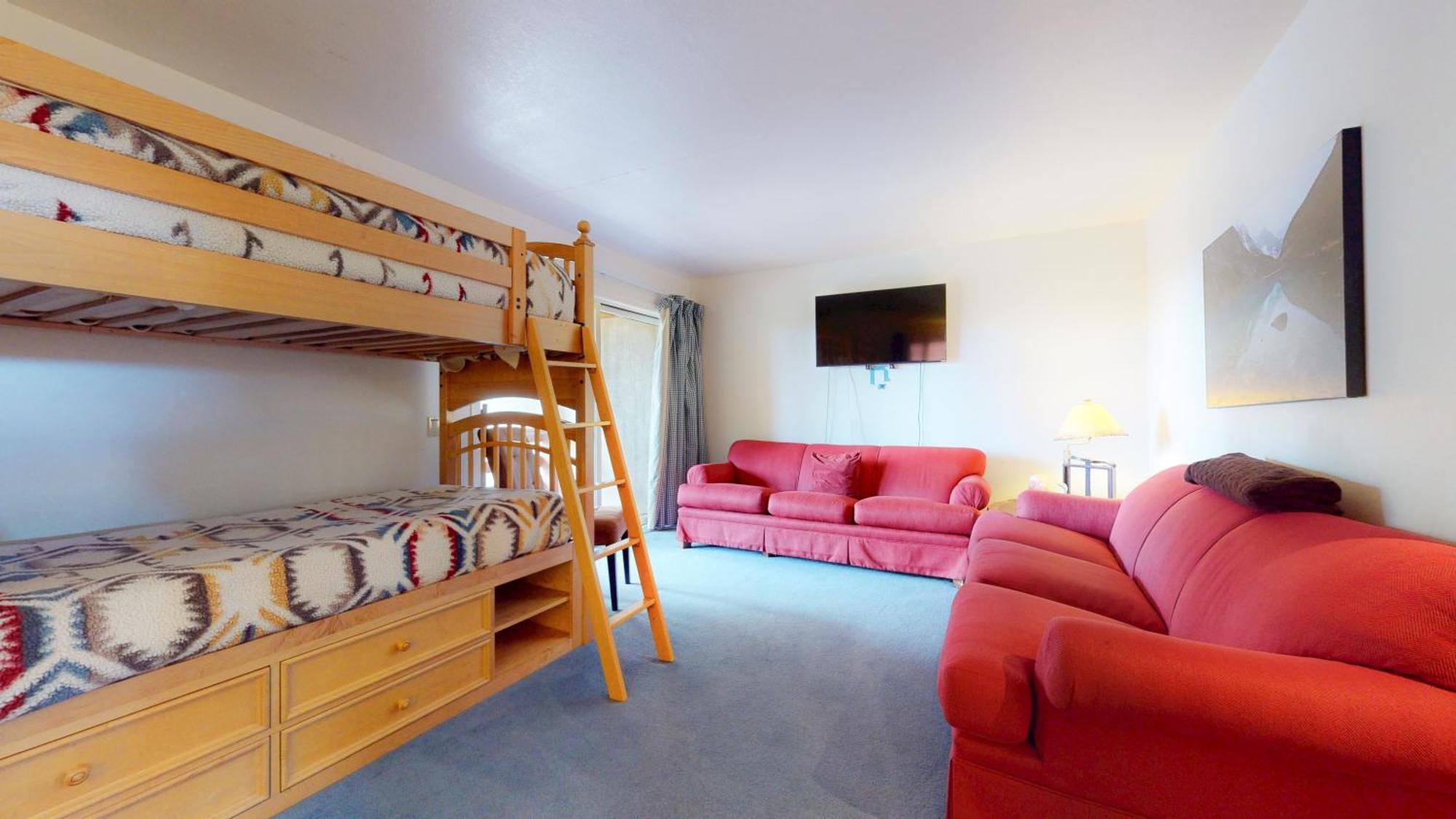 Bridges Townhome #09 * Mammoth Lakes